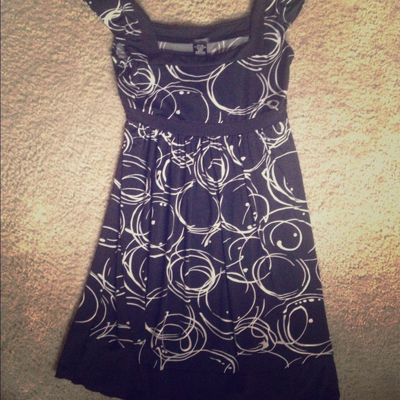 Black dress with white design