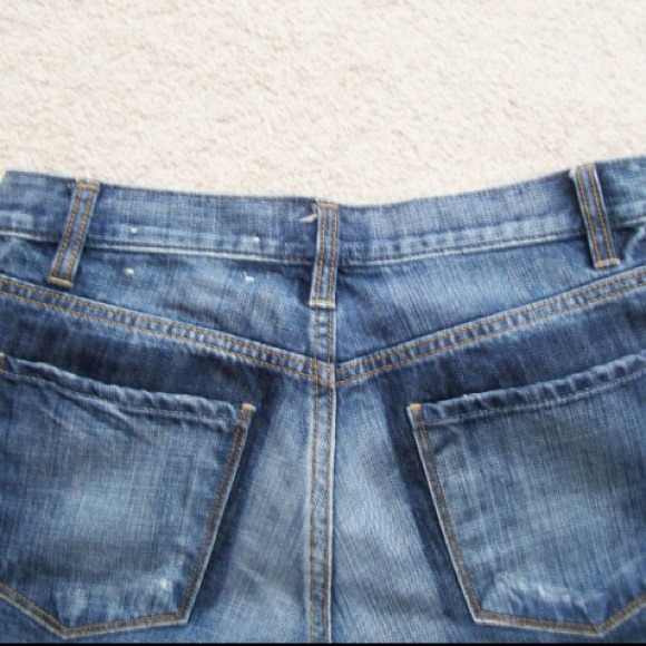 🚫SOLD🚫Boyfriend distressed Jeans🚫SOLD - Picture 3 of 3