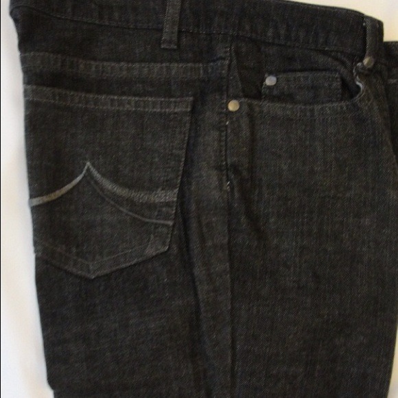DKNY Jeans