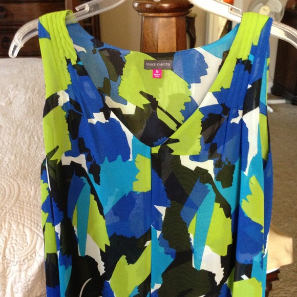 Vince Tops - Vince Camuto Blouse