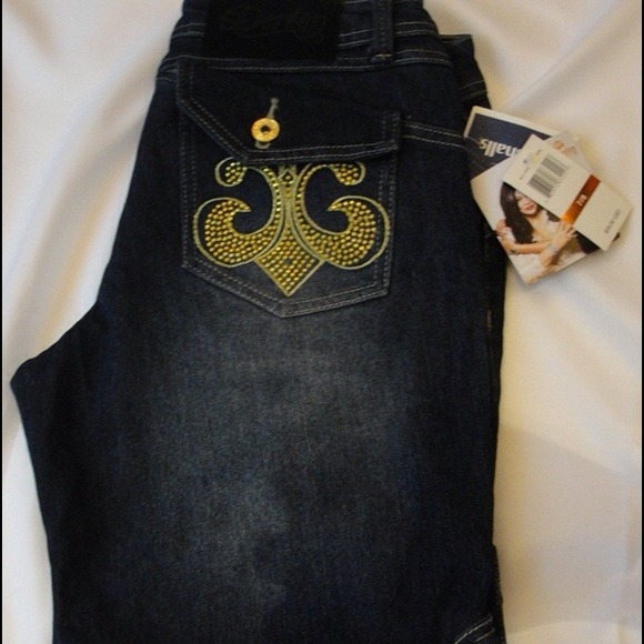 Dereon Denim shorts