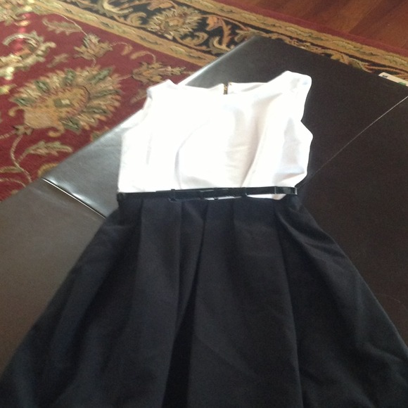 KATE SPADE🎈🎈 - Picture 1 of 4