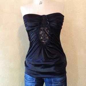 Very cute  black strapless top **BUNDLED**