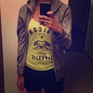 Bundle it! Sweater, tank & shorts!