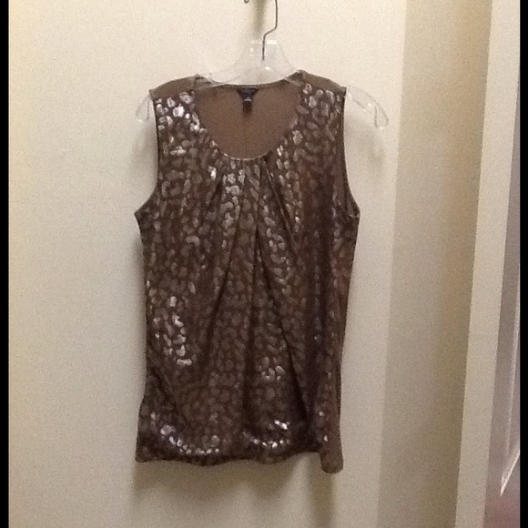 Brown and silver top - Picture 2 of 3