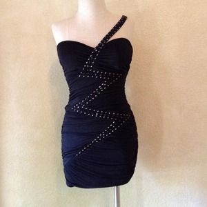 ***SOLD**Cute little black dress