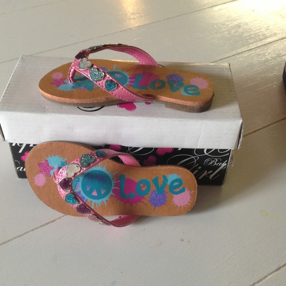 Toddler girl size 5 sandals