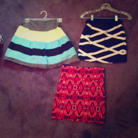 SKIRT BUNDLE!!