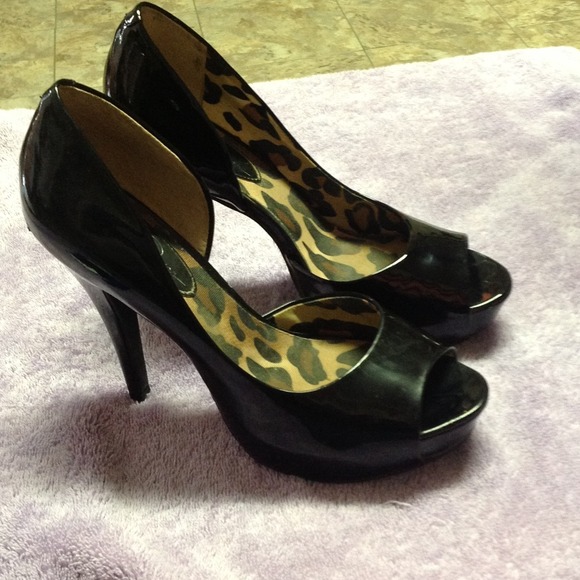 ❤❤Jessica Simpson pumps❤❤ - Picture 2 of 4