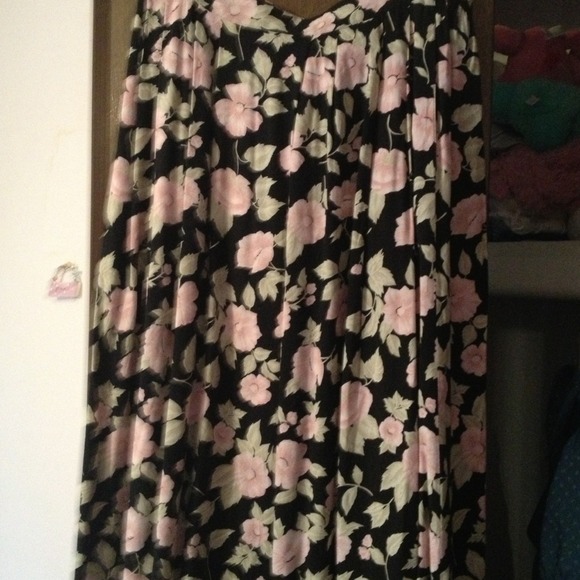 PRICE REDUCTION! Black flower skirt