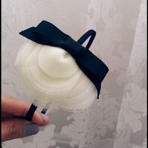 100% Handmade hair band
