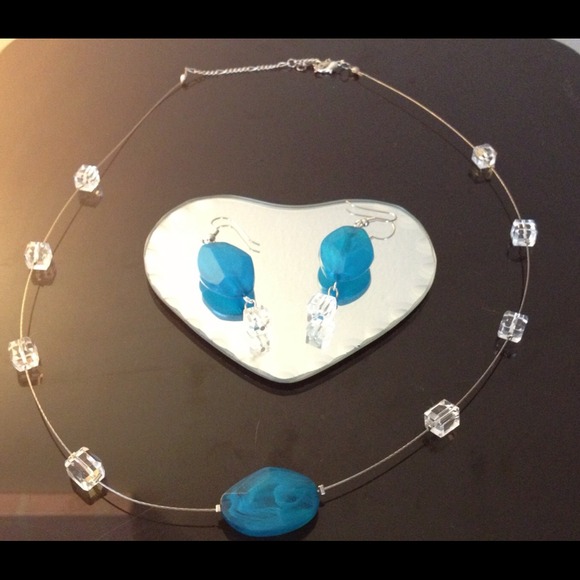 Handmade necklace and earring set