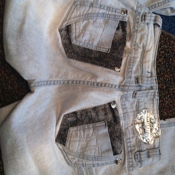 Butt lifting/Virtual sensuality jeans(no padding) - Picture 2 of 4