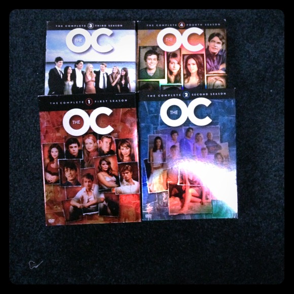 Reserved🌟🌟🌟 Seasons 1-4 of the O.C.