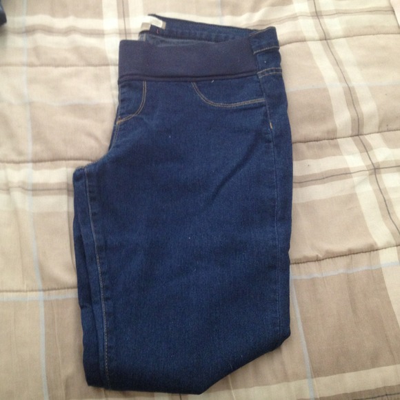 Maternity skinny jean!