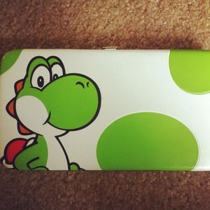 Yoshi clutch