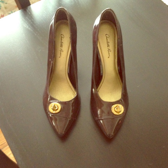 Brown heels with gold clasp