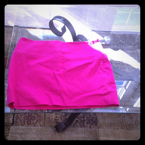 ✂PRICE CUT✂ Express Mini skirt