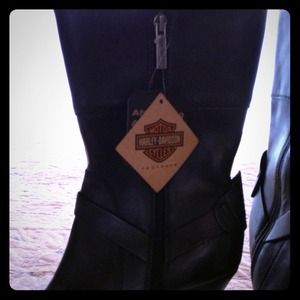 Brand new Harley Davidson leather boots!