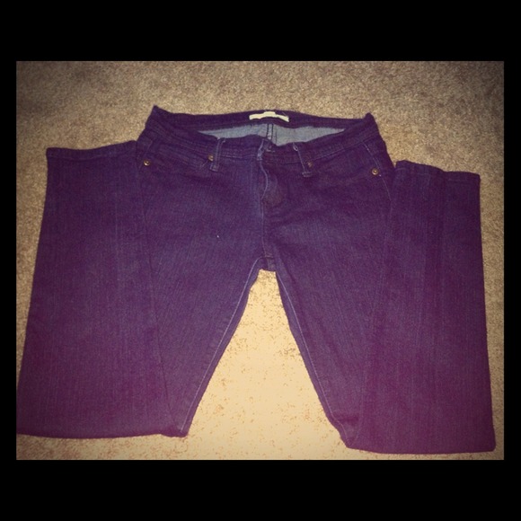Skinny navy jeans.