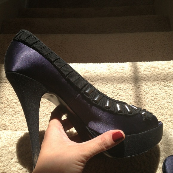 SOLD "Tory Burch heels" - Picture 4 of 4