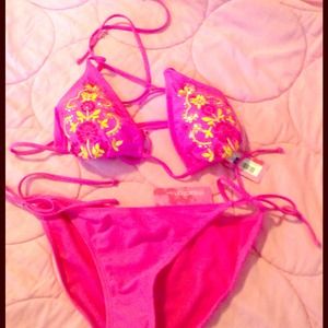Beautiful 2pice bathing suit