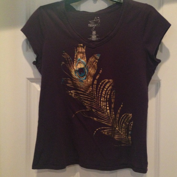 Beautiful purple tee