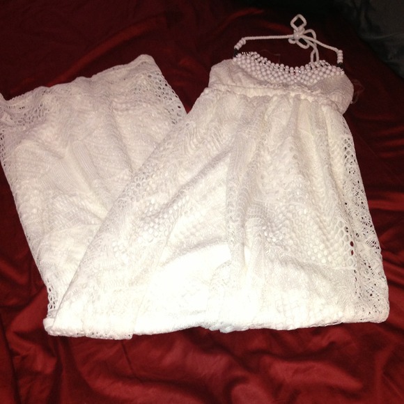 White lace maxi dress