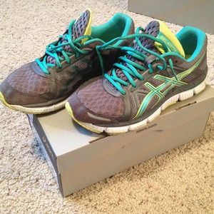 Grey Gel- NEO33 ASICS