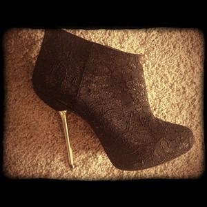 Ankle Bootie shoes