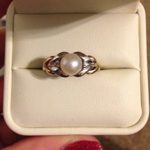14k yellow and white gold diamond and pearl ring