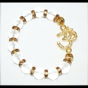Crystal quartz om bracelet