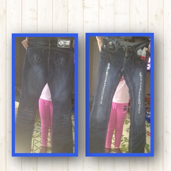 Dereon jeans
