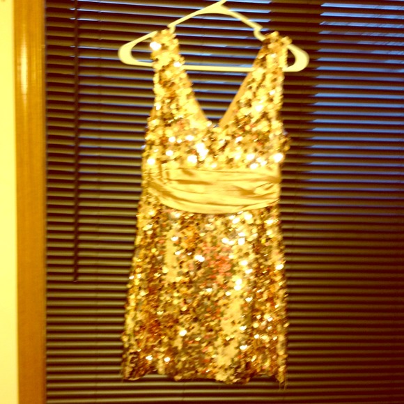 Shining gold sequence night out dress