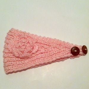 Pink crochet headband