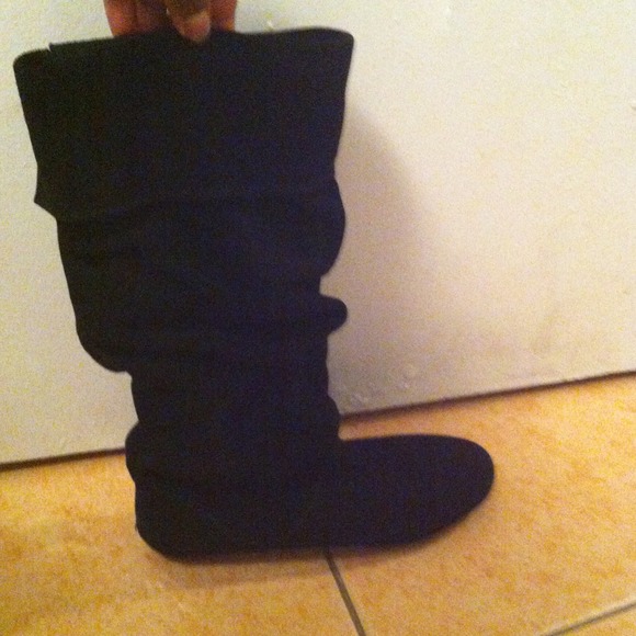 Black suede boots