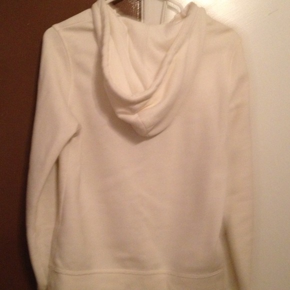 🚫SOLD🚫Aeropostale White Hooded Sweatshirt!! - Picture 2 of 2