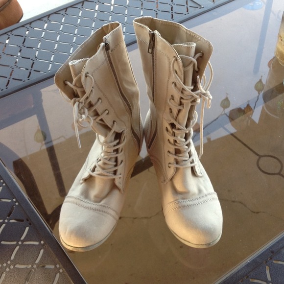 Beige forever 21 combat boots