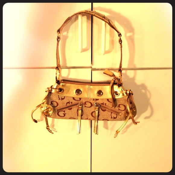 Guess small purse
