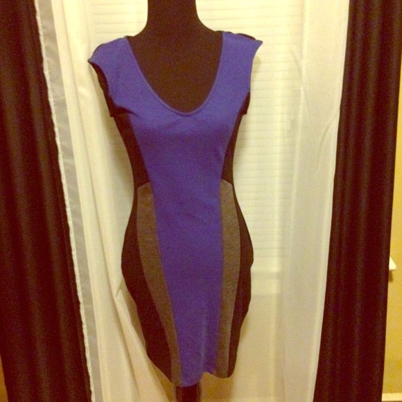 Nordstrum Dresses & Skirts - Color Block Dress. - M