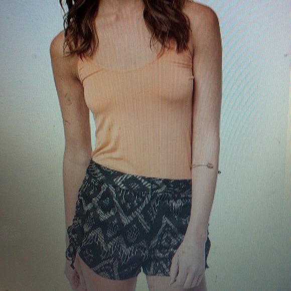 🔴Reduced🔴Urban Outfitters tribal shorts