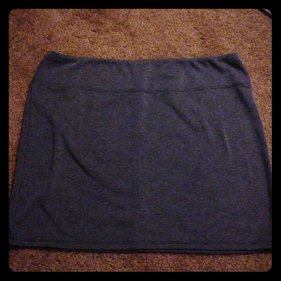 Sexy Grey skirt!!