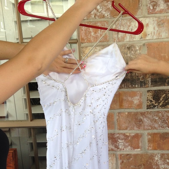 One of a kind dress - Picture 3 of 3