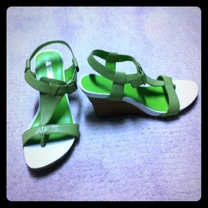 Olive Green Kenneth Cole Wedges
