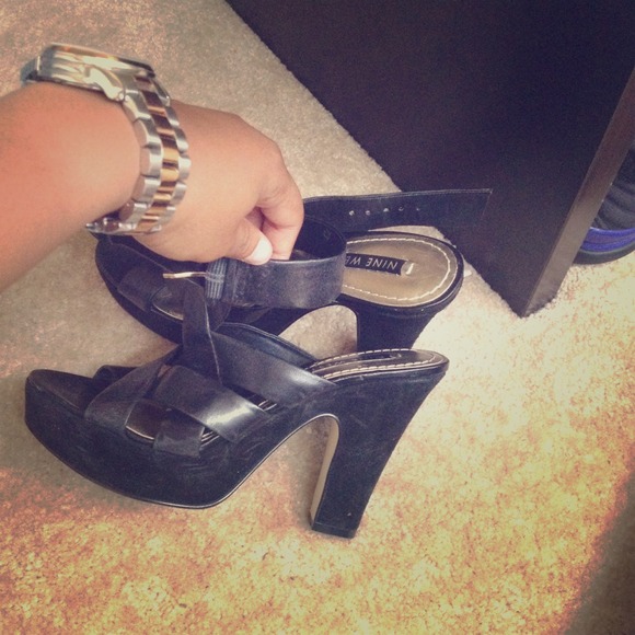 Cute chunky heels will lower price for .99 ship