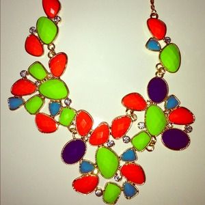 Stunning colorful flower necklace