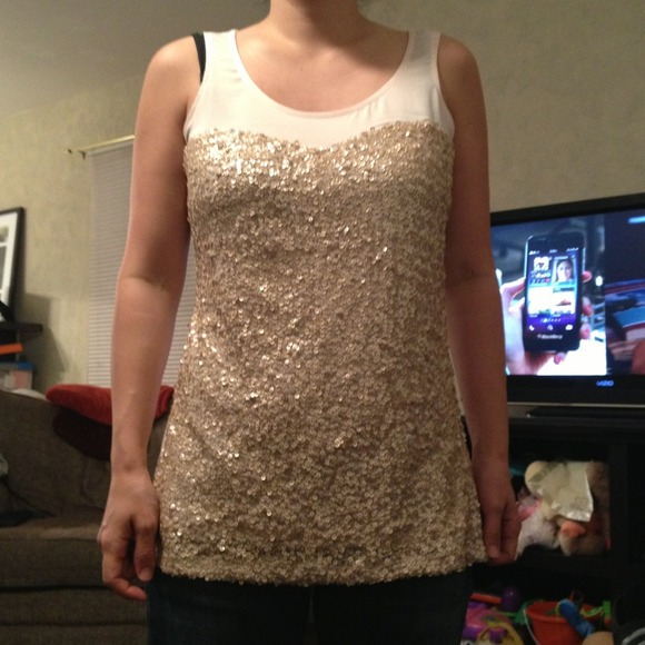 The Limited blush pink sequined tank top Size M