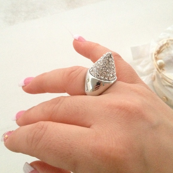 Spike silver color ring