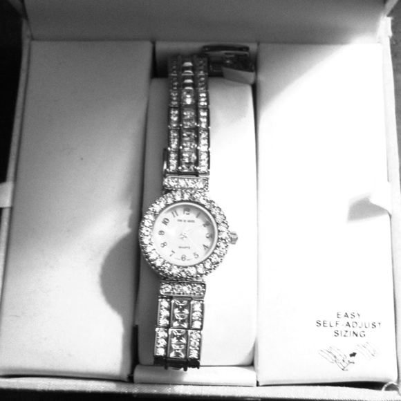 Extravagant Crystal Studded Watch