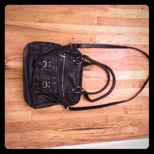 Garage (Canadian brand) black messenger bag